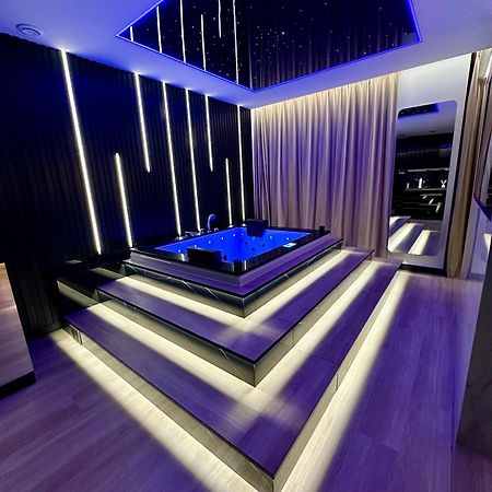 Masarska 6 Vip Apartamenty Jacuzzi Cracovia Exterior foto