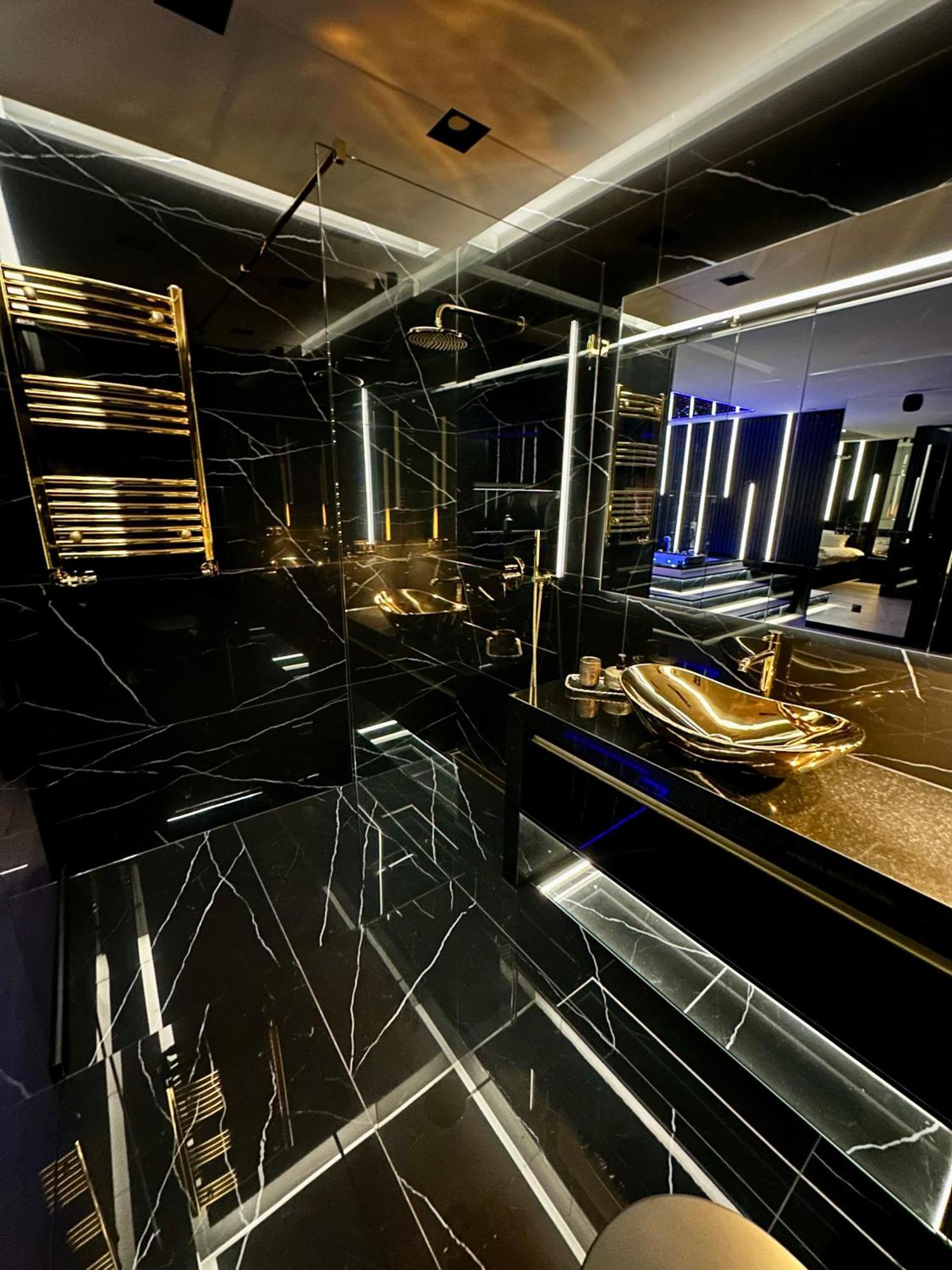 Masarska 6 Vip Apartamenty Jacuzzi Cracovia Exterior foto